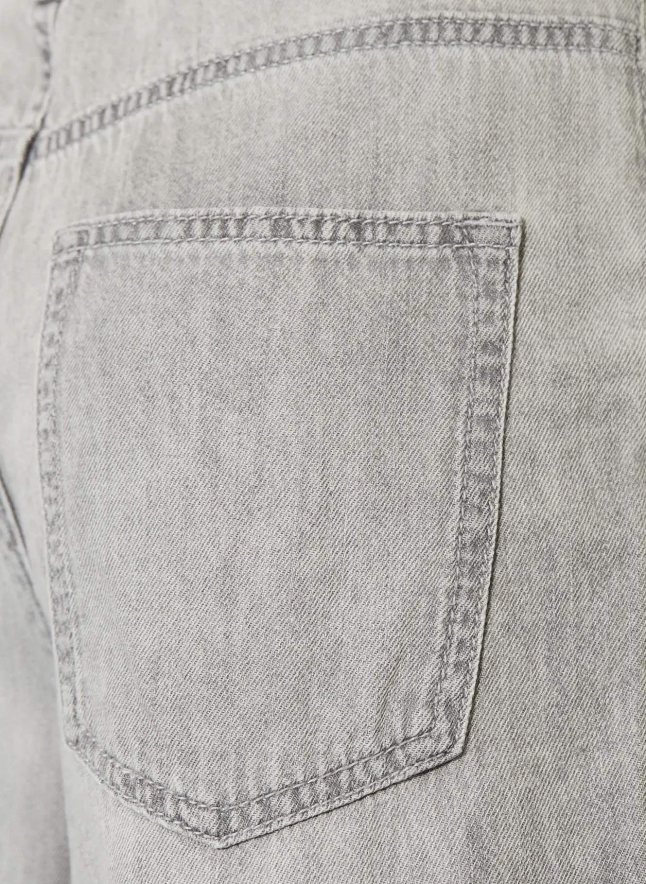 Jeans-Bermudas
