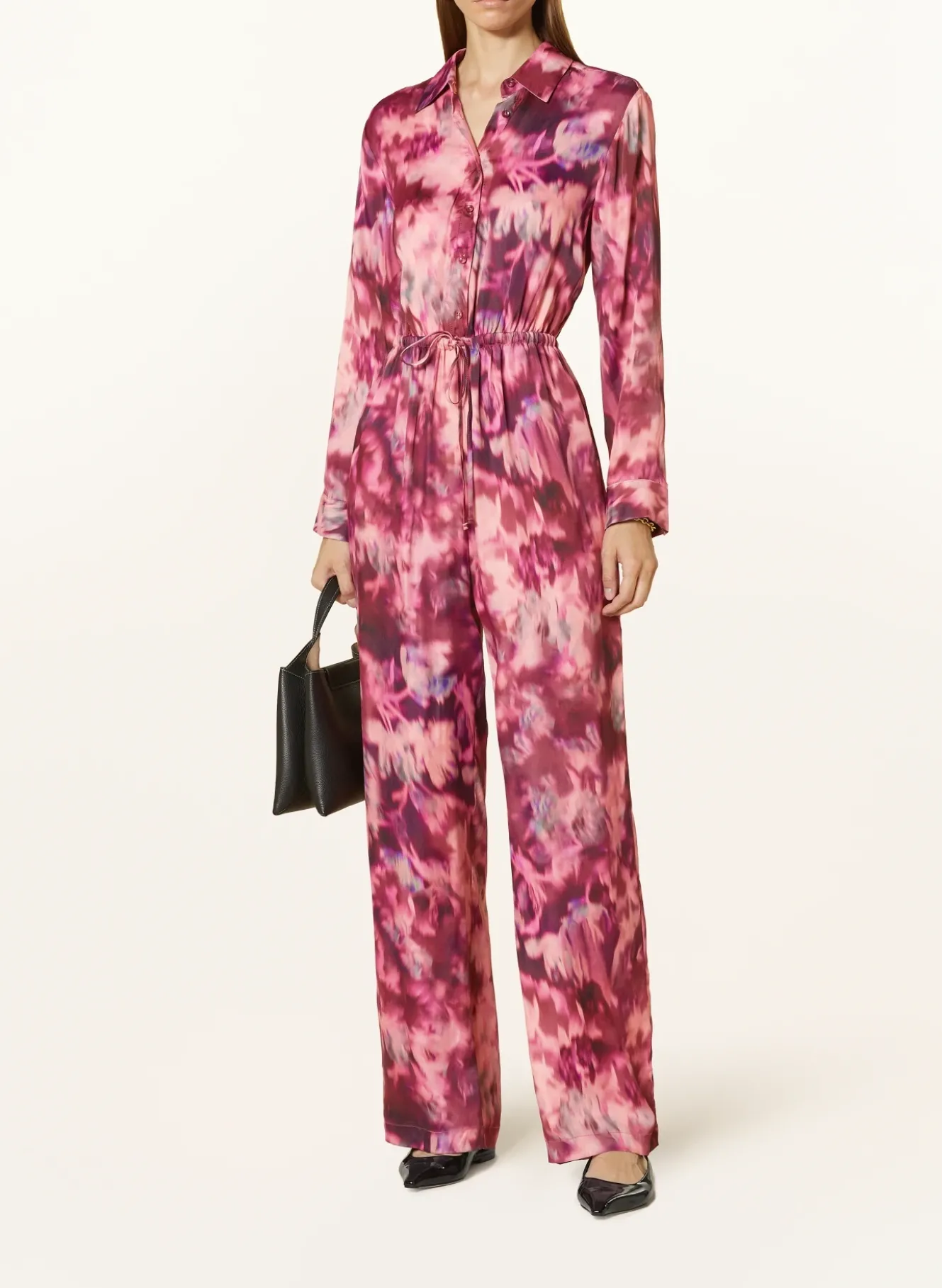 Jumpsuit aus Satin
