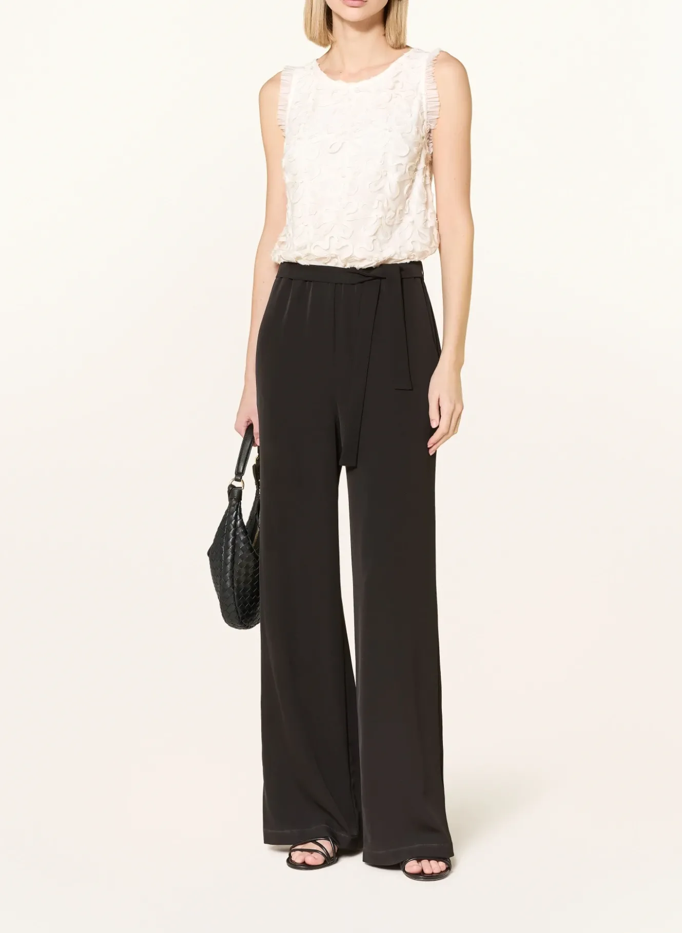 Jumpsuit mit Rüschen