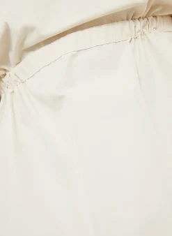 Kleid im Materialmix