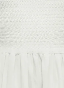 Kleid mit Lochspitze