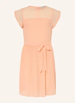 Kleid mit Plissees