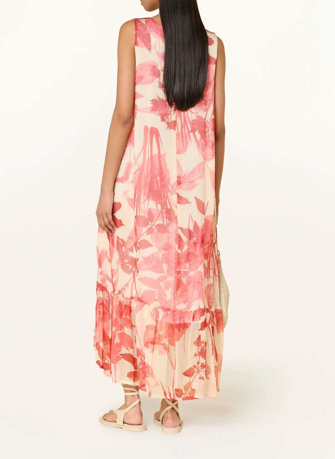 Kleid mit Rüschen