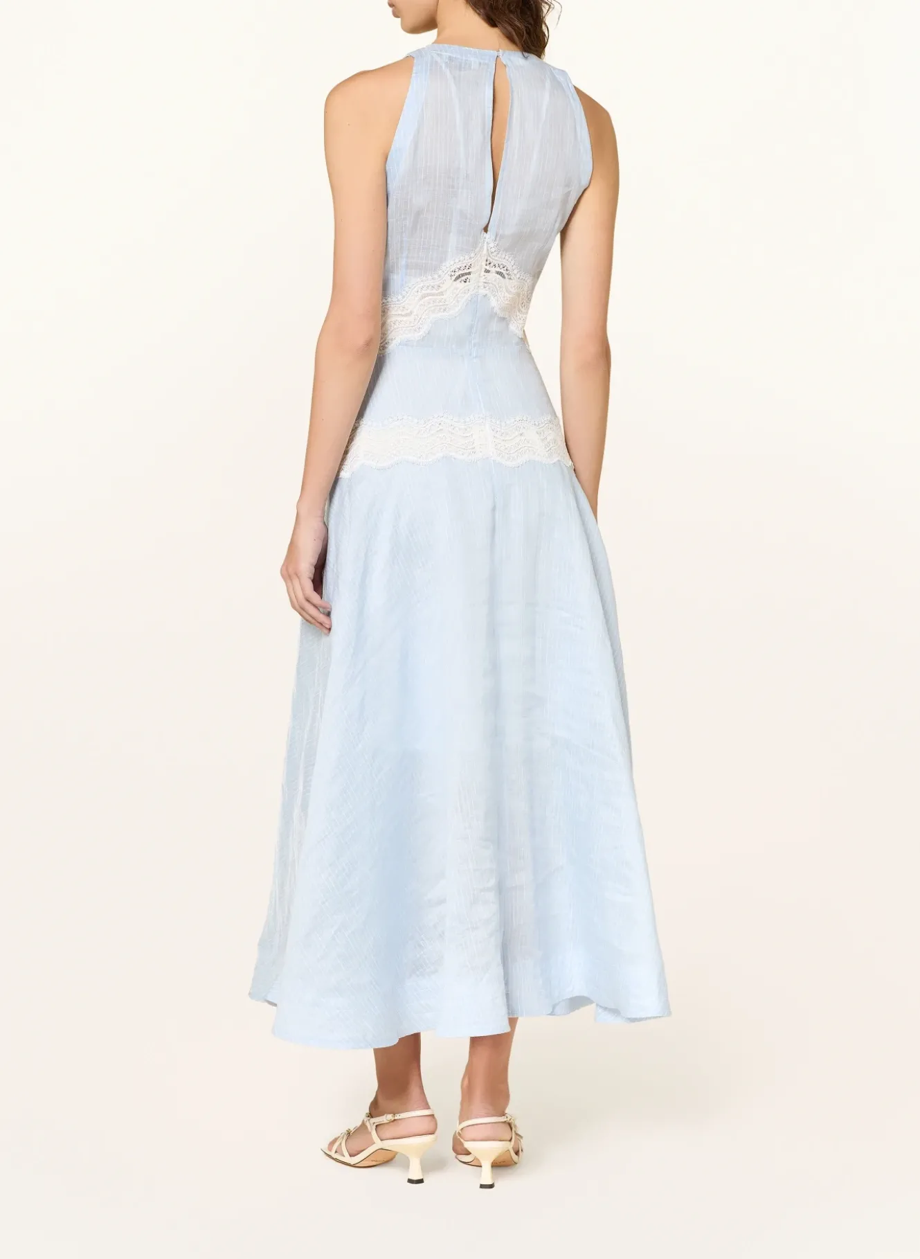 Kleid mit Spitze