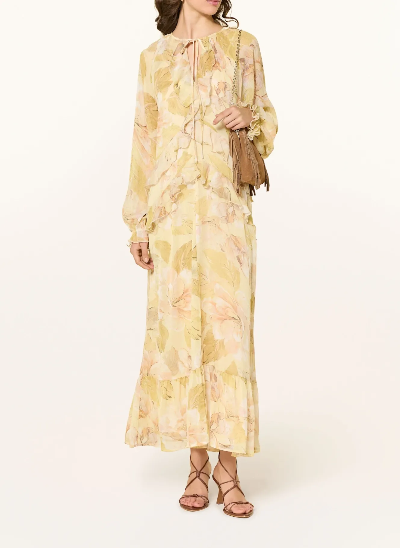 Kleid mit Volants