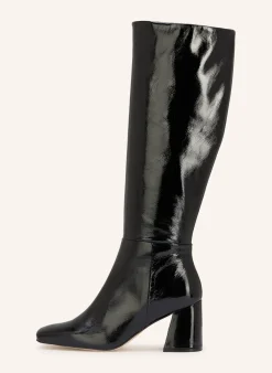 Lackstiefel