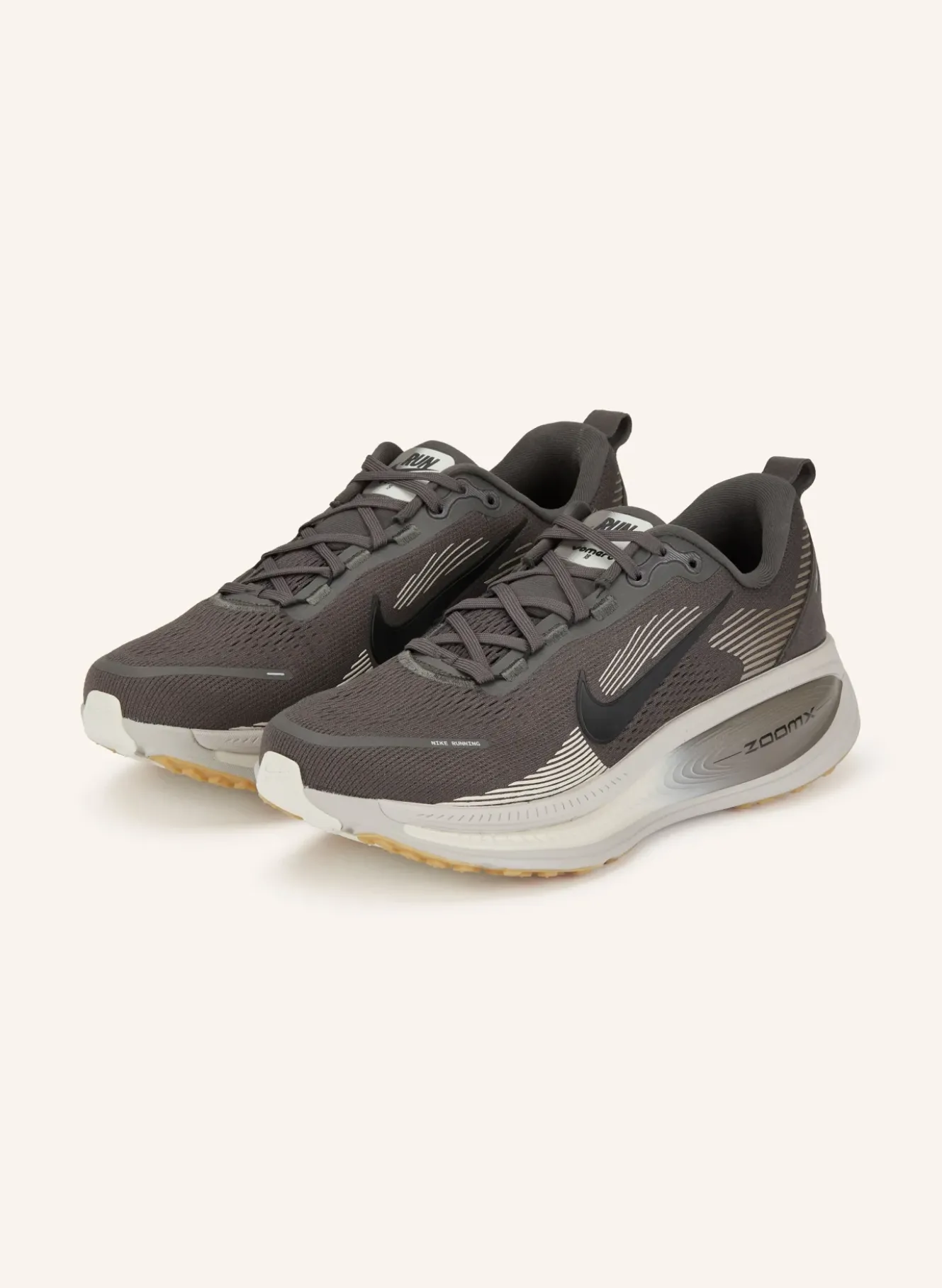 Laufschuhe VOMERO 18