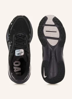 Laufschuhe VOMERO 18