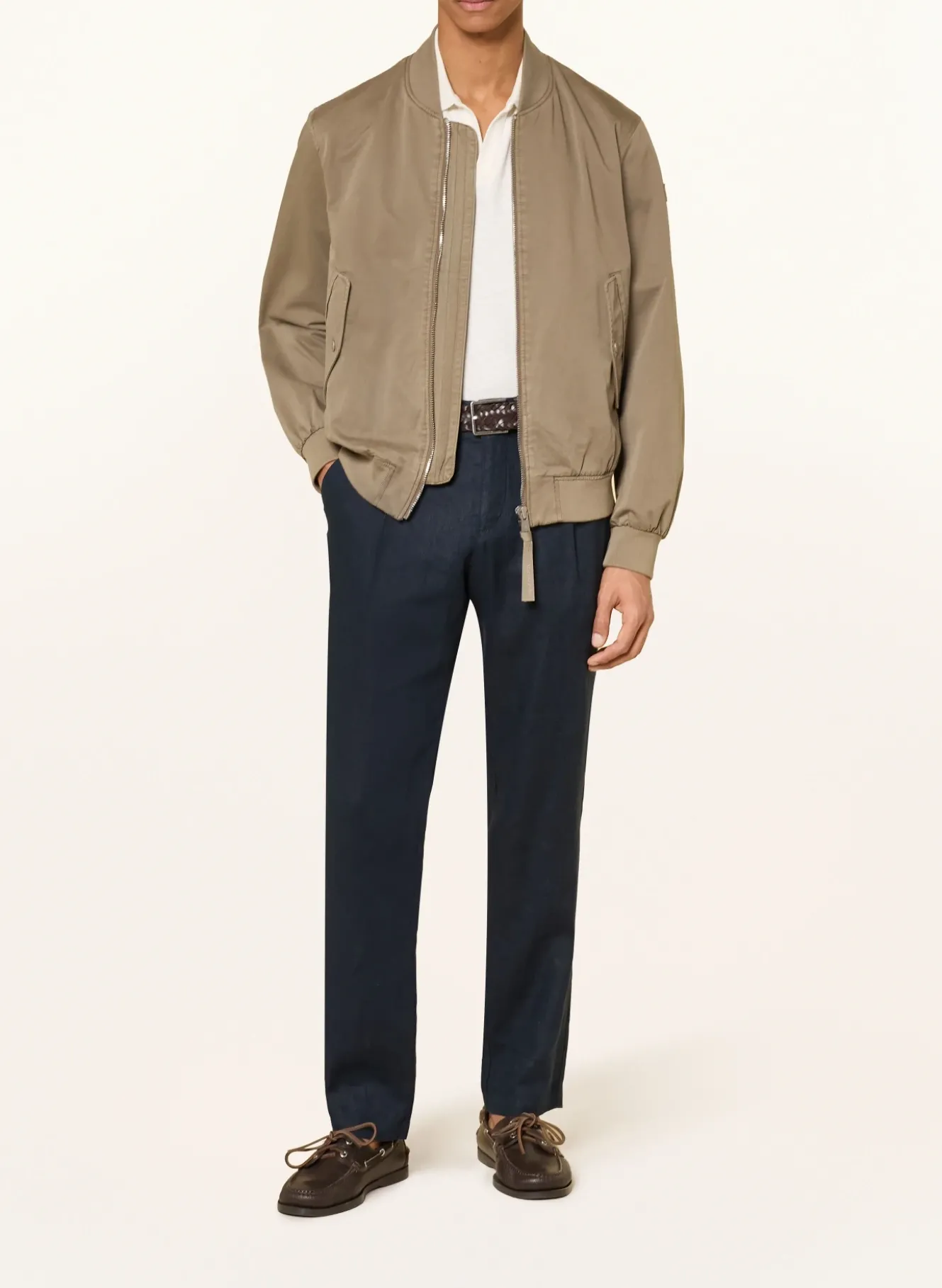 Leinenchino Tapered Fit