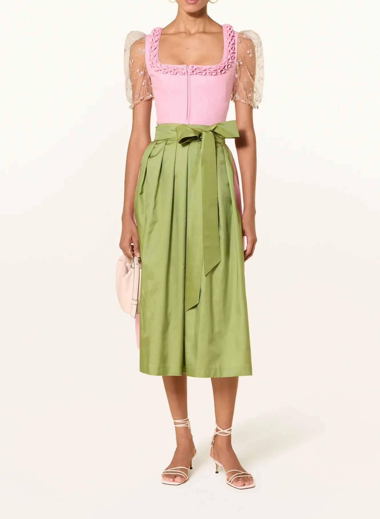 Leinendirndl EWELINA