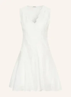 Leinenkleid mit Spitze