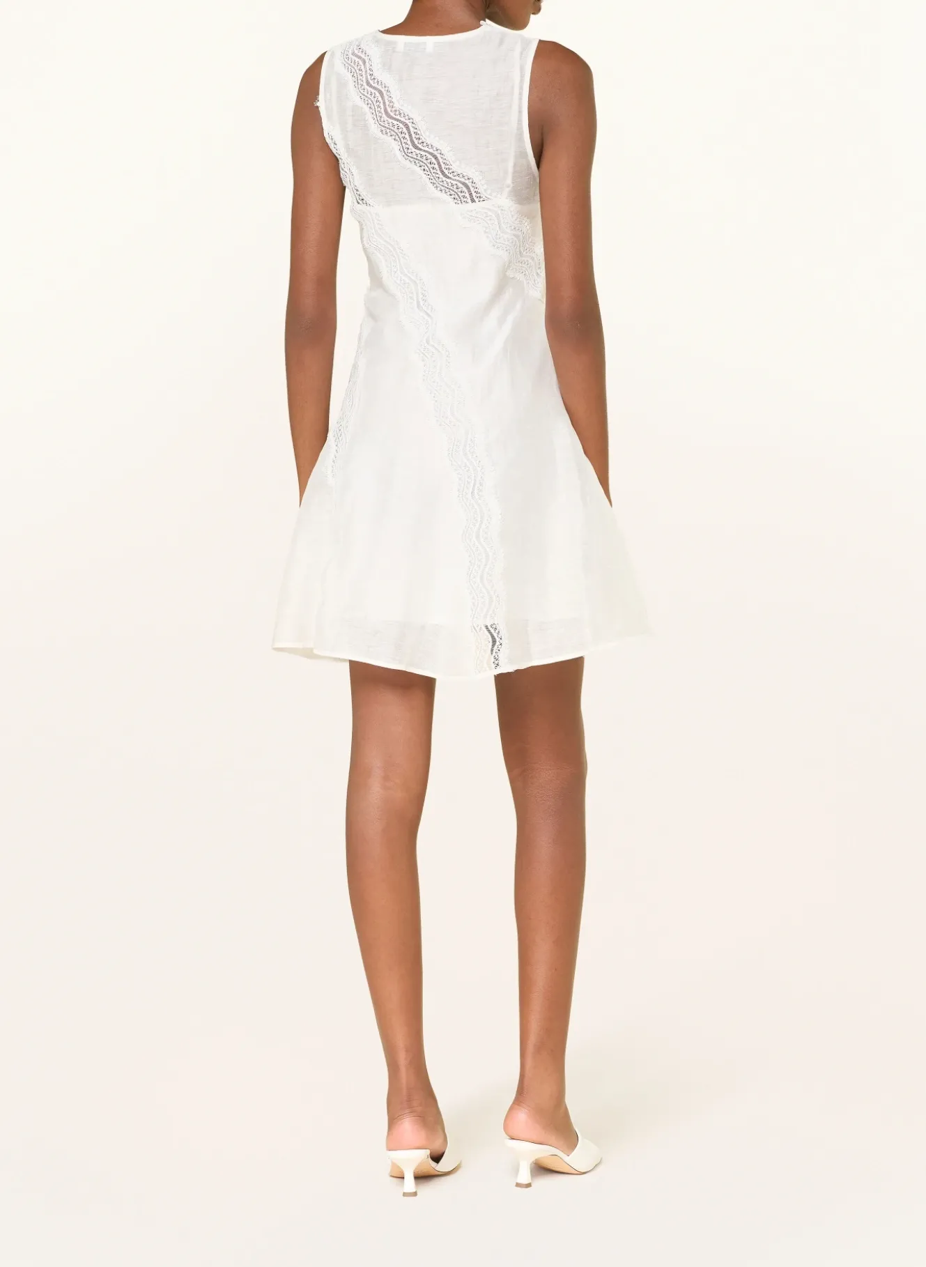 Leinenkleid mit Spitze