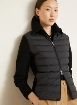 Lightweight-Daunenjacke im Materialmix