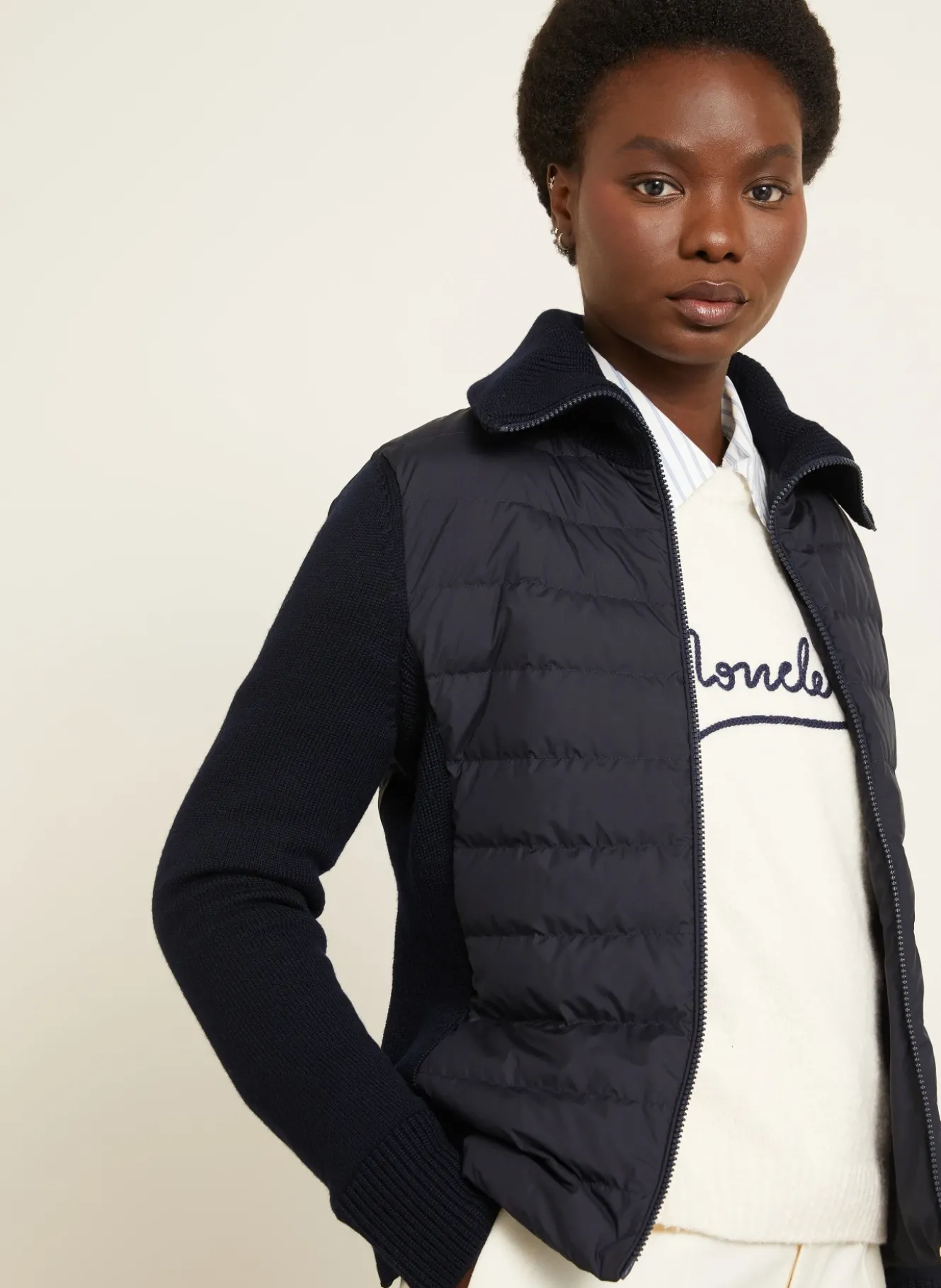 Lightweight-Daunenjacke im Materialmix