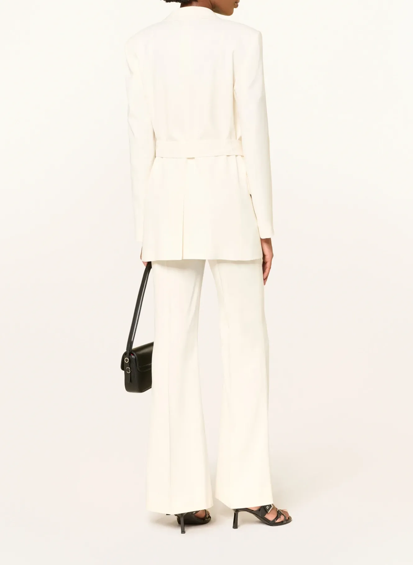 Longblazer ABIVANNA