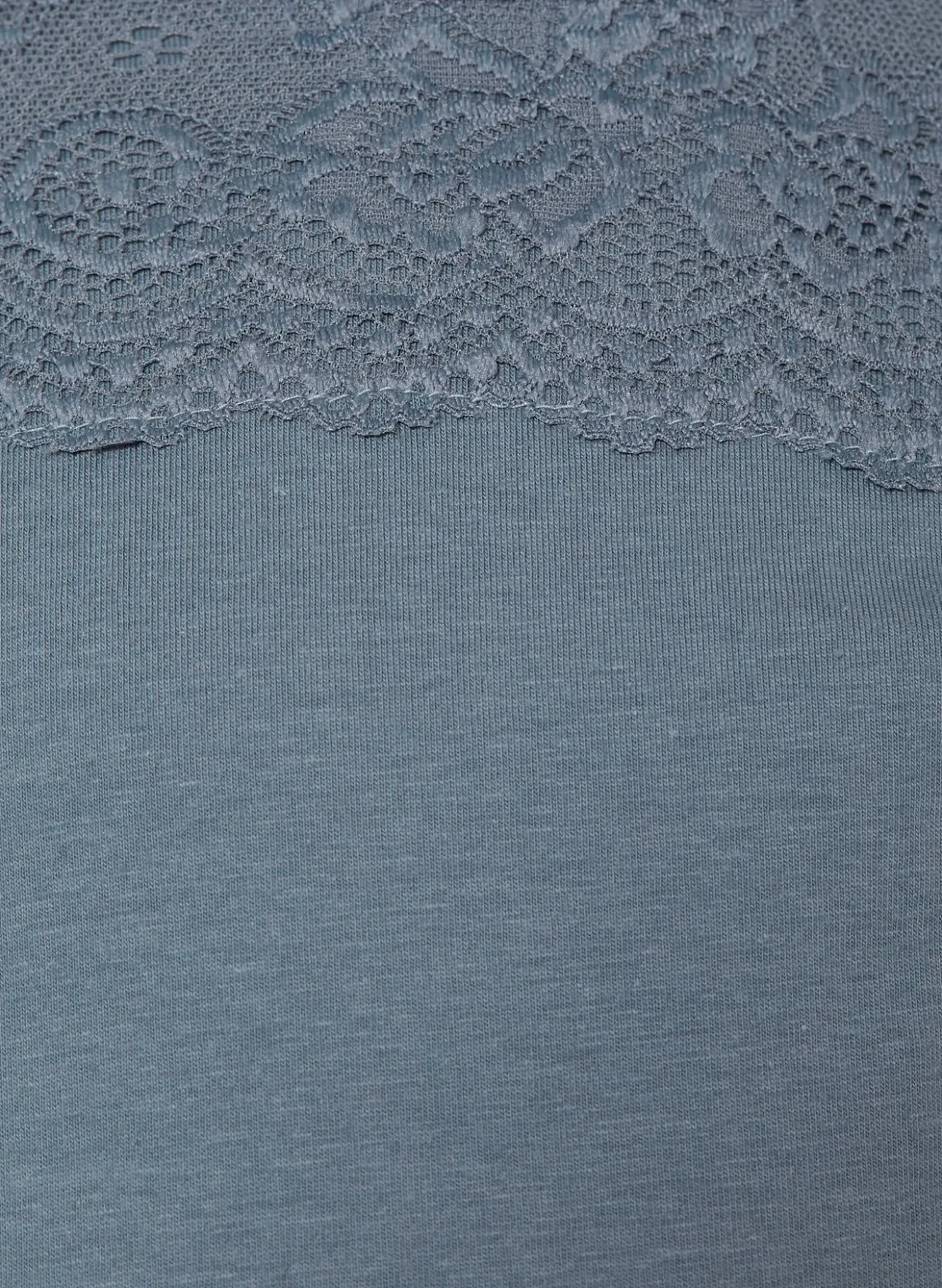 Longsleeve mit Spitze
