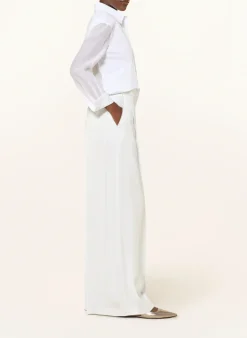 Marlenehose aus Satin und mit Schmucksteinen