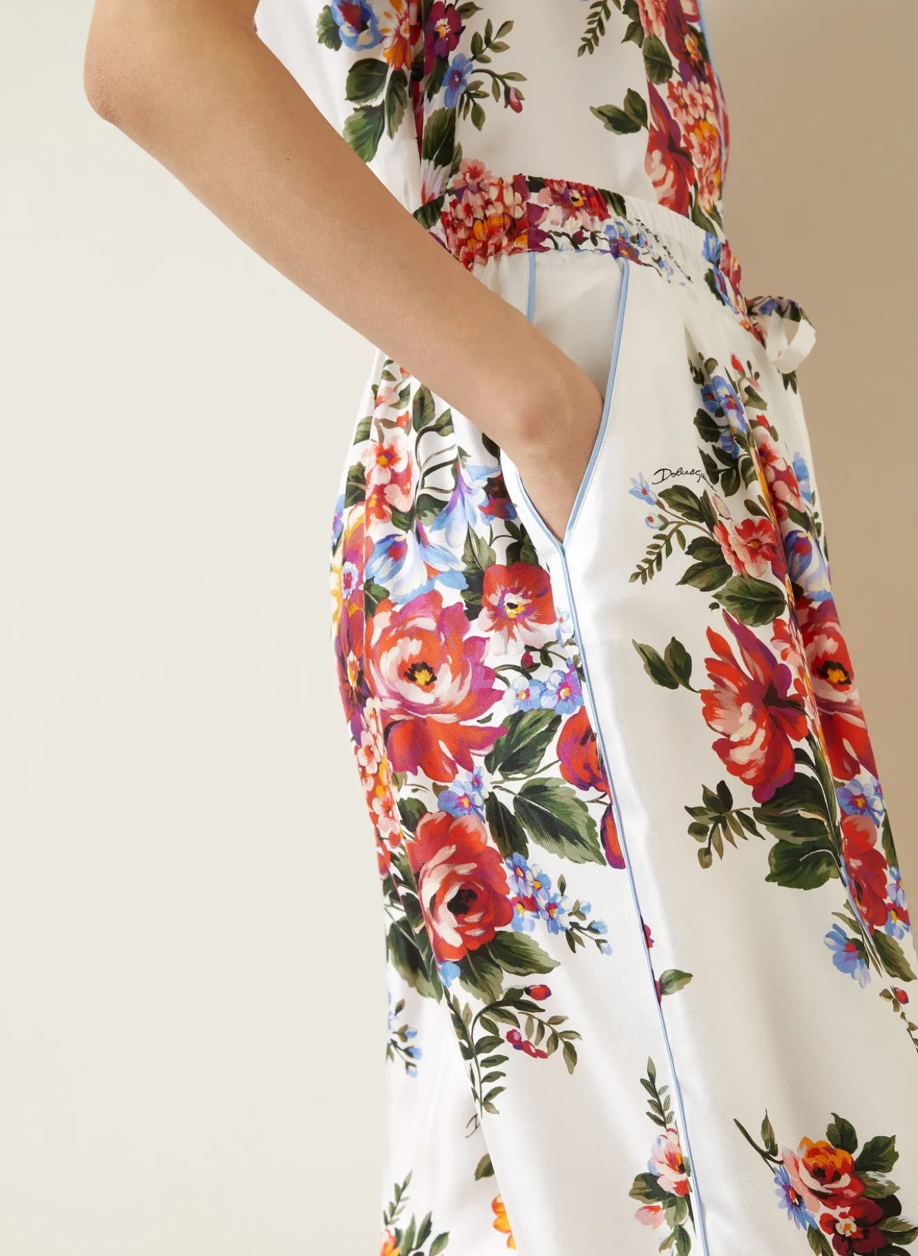 Marlenehose aus Seide
