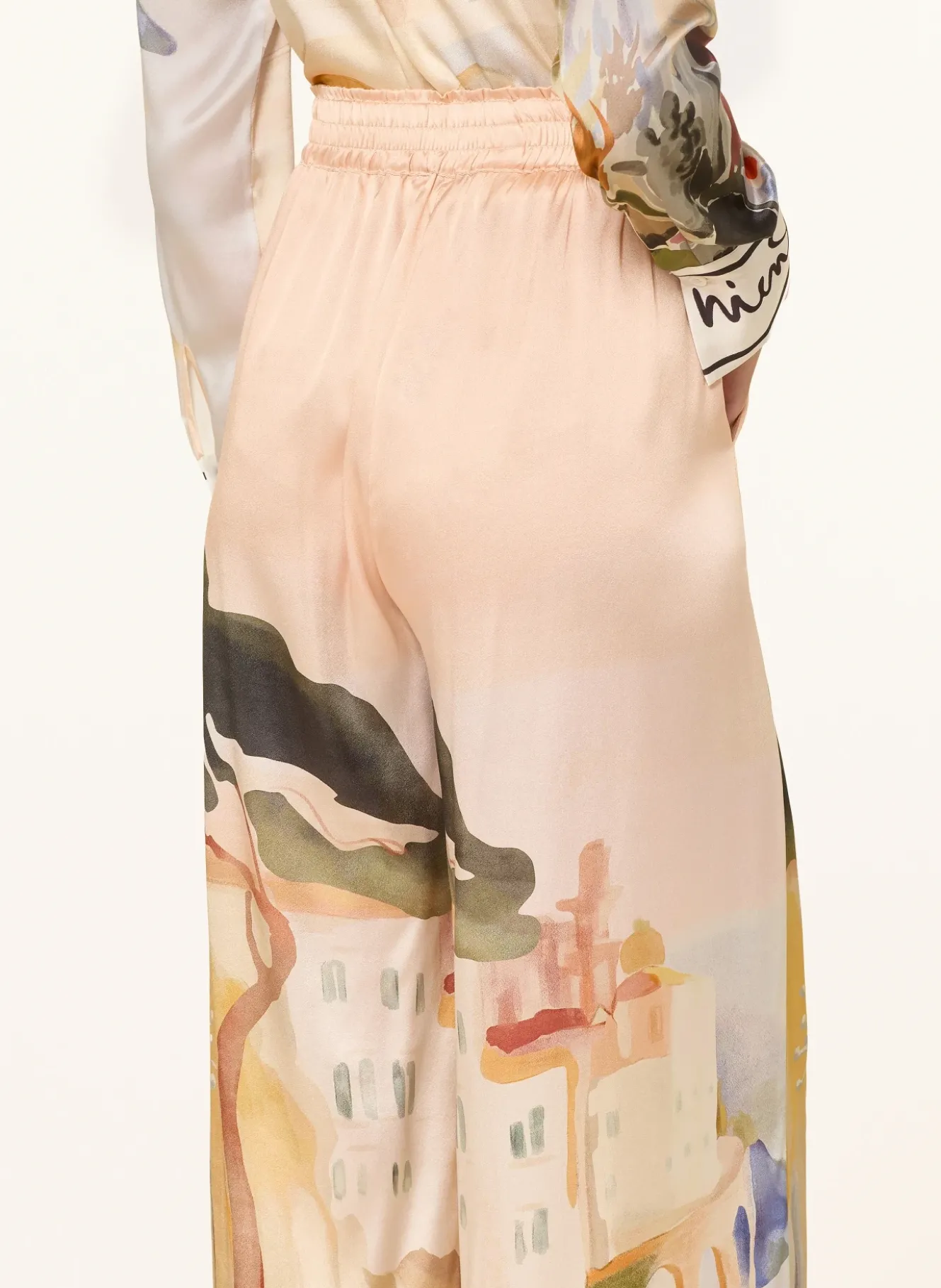 Marlenehose aus Seide