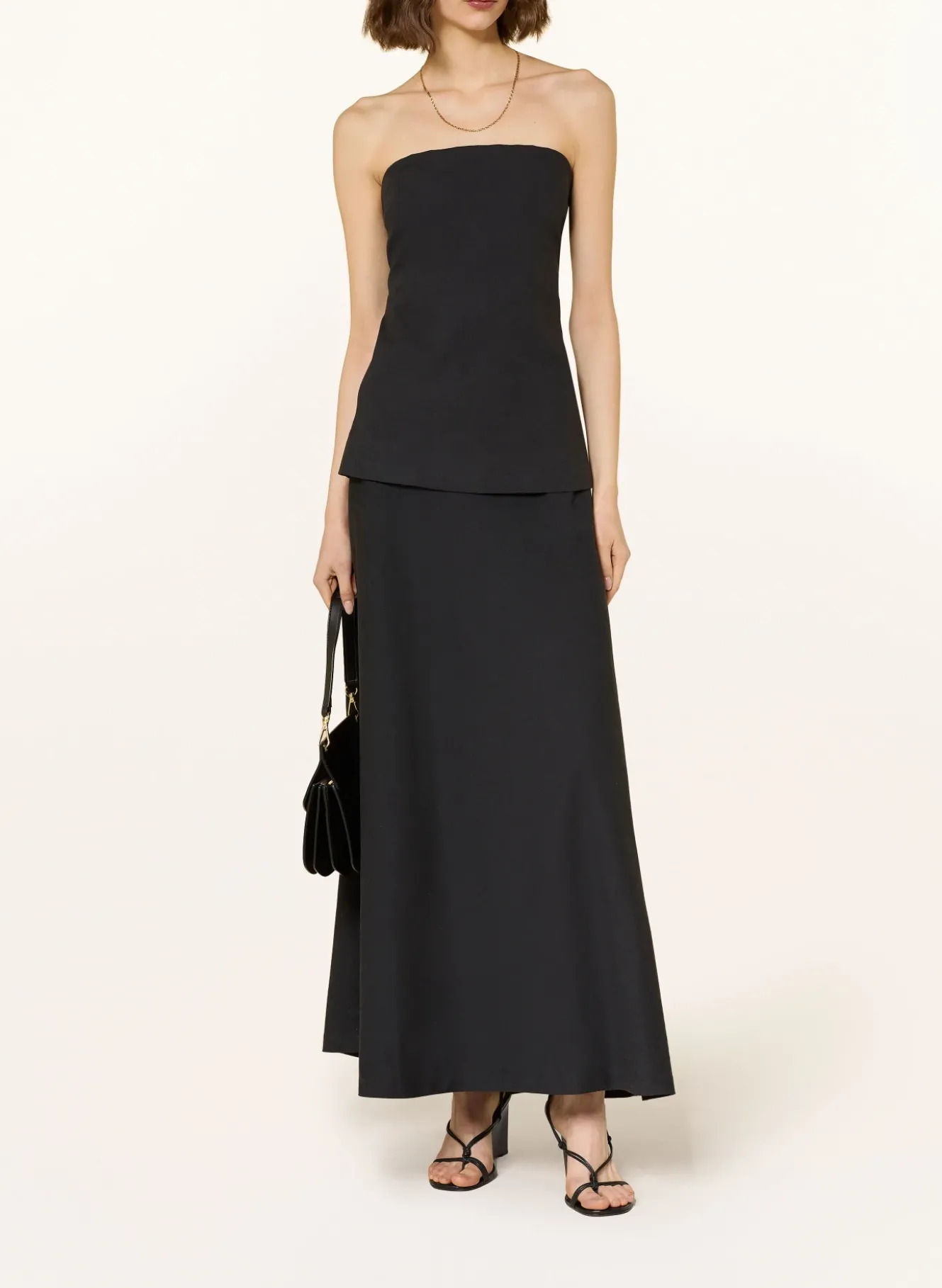 Off-Shoulder-Kleid