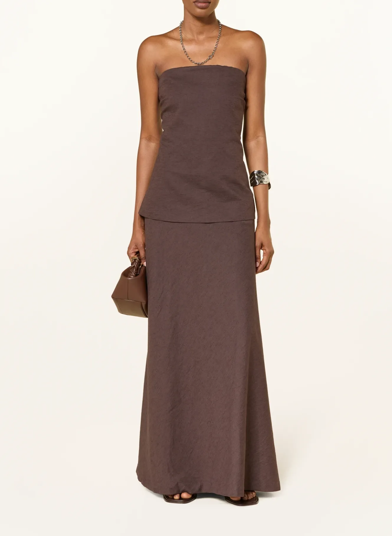 Off-Shoulder-Kleid