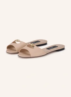 Pantoletten mit Cut-outs
