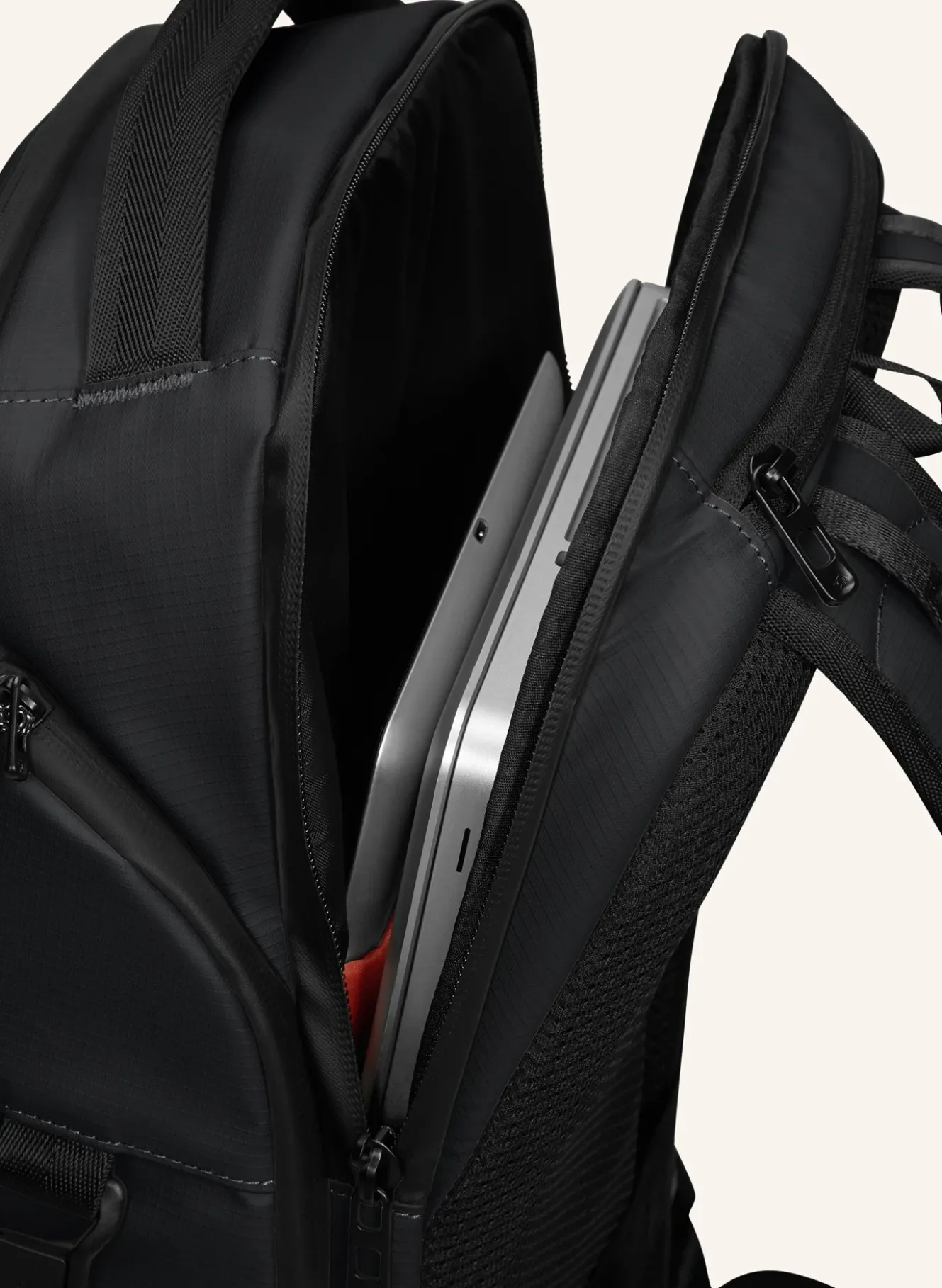 Rucksack ACTIVE ROAD 20 l mit Laptop-Fach