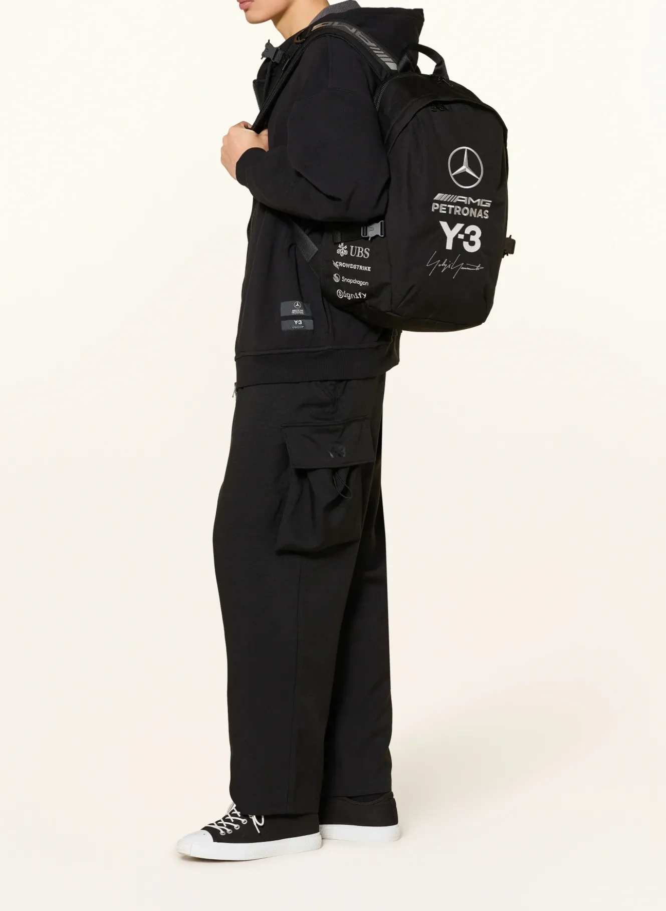 Rucksack MERCEDES - AMG PETRONAS FORMULA ONE mit Laptop-Fach