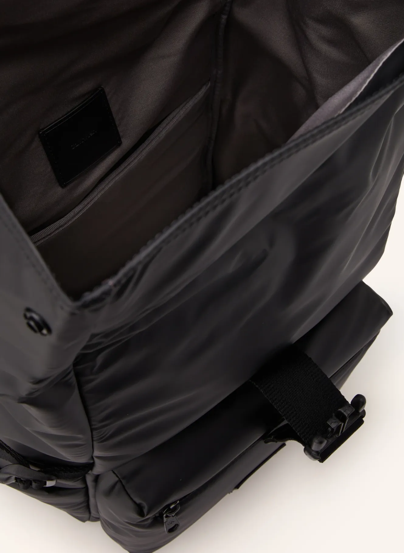 Rucksack PUFFER UTILITY ROLL TOP mit Laptopfach