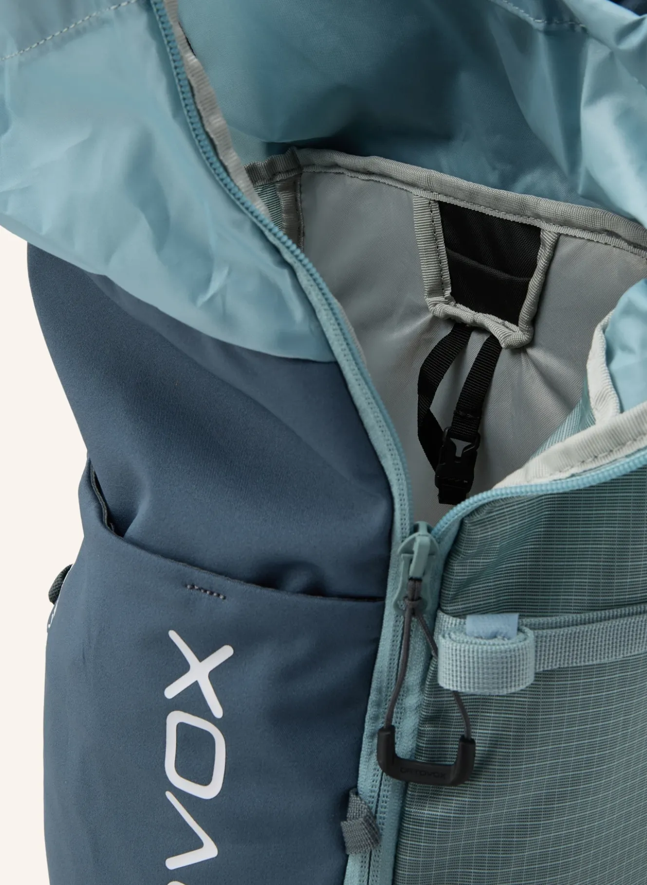 Rucksack TRAVERSE 28 S 28 l