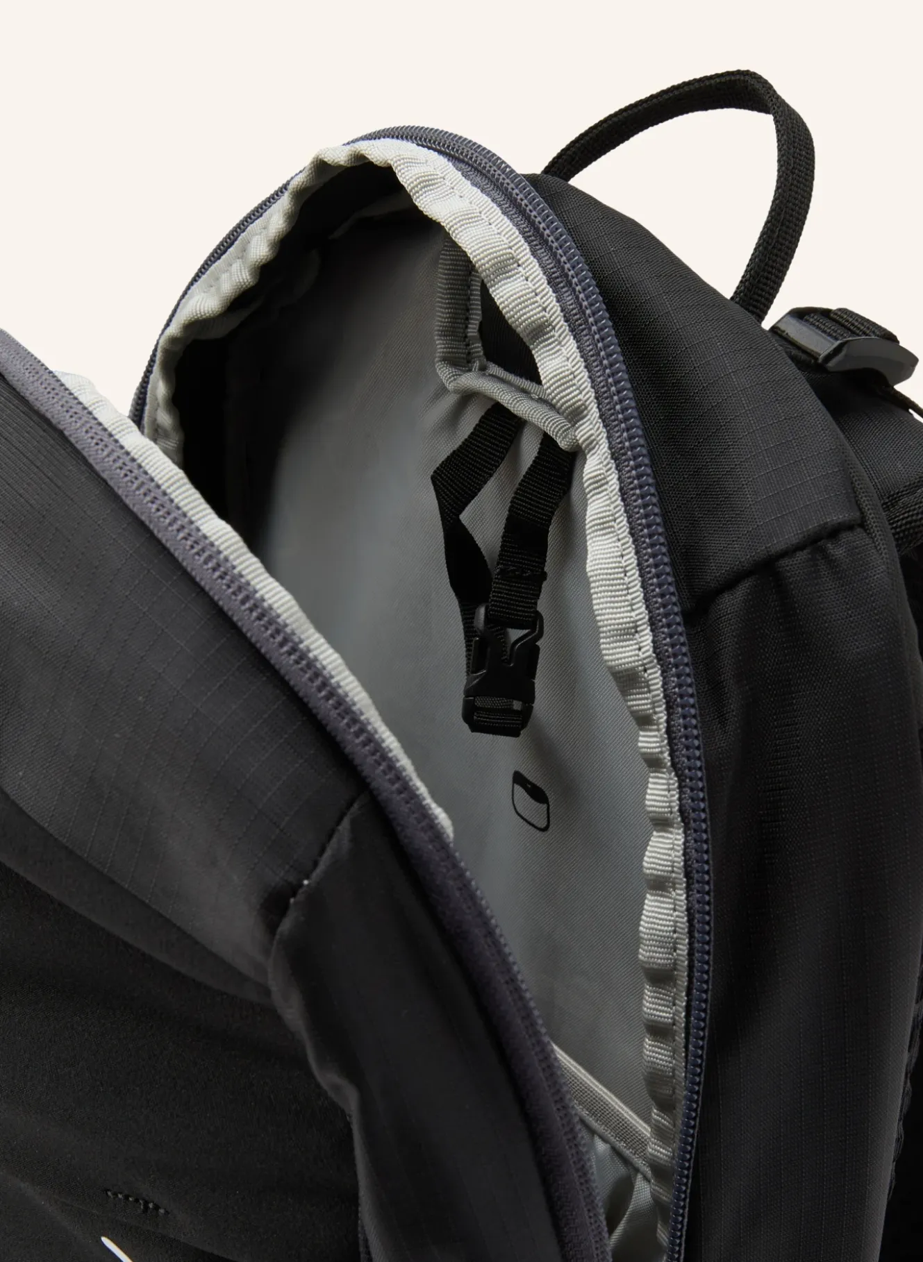 Rucksack TRAVERSE 18 S 18 l
