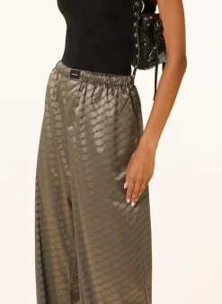 Satinhose