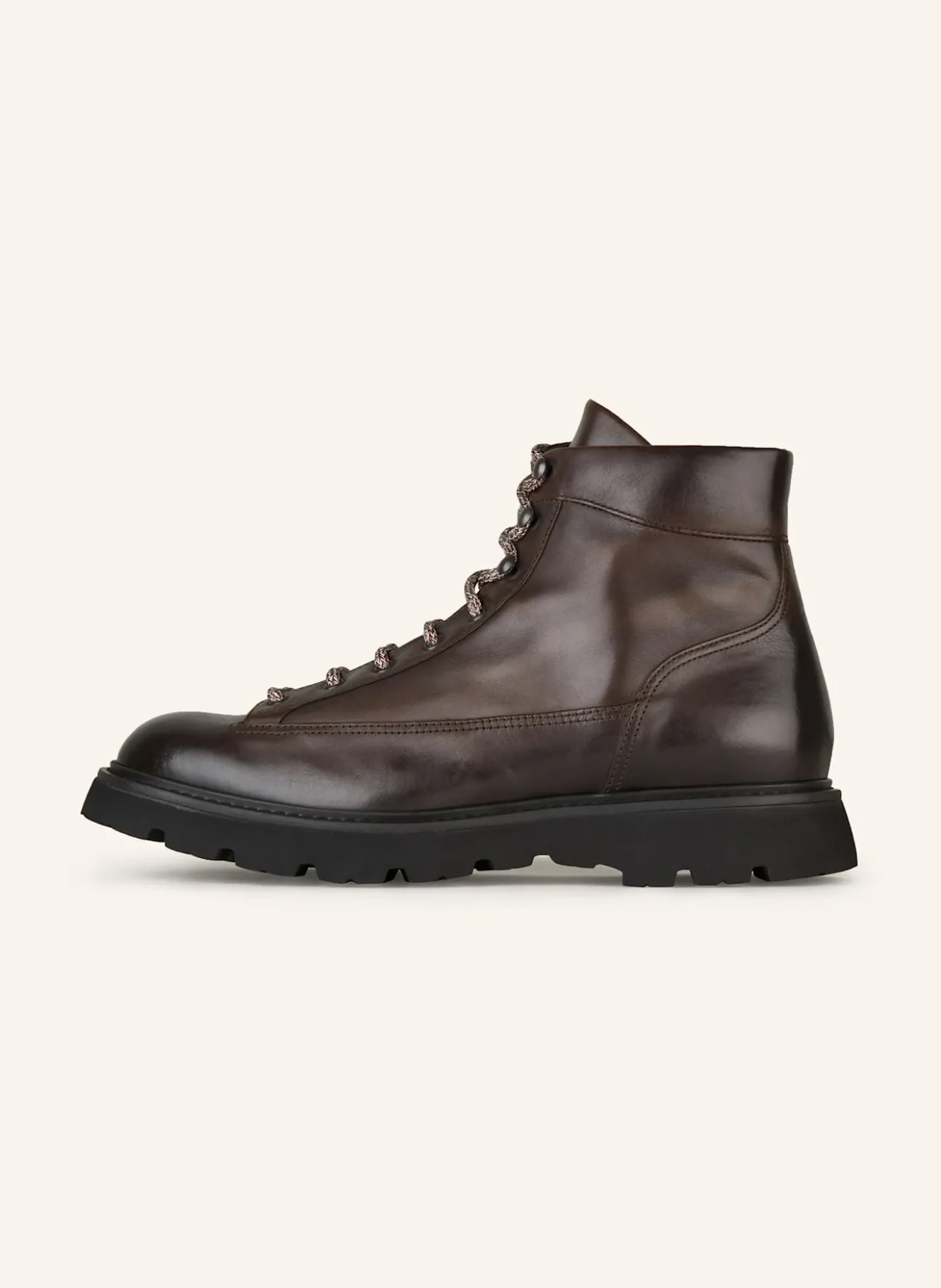 Schnürboots