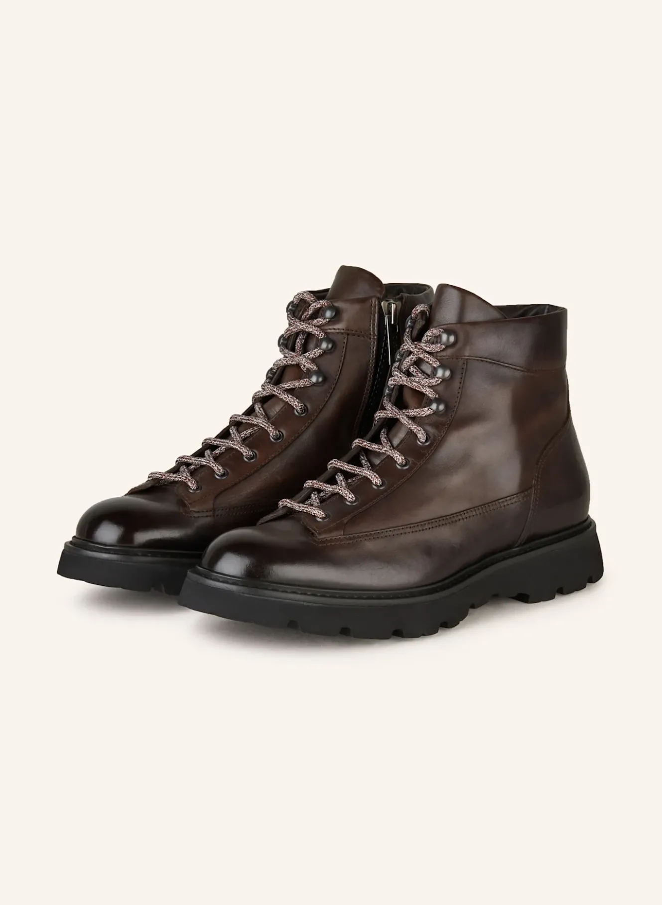 Schnürboots