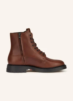 Schnürboots