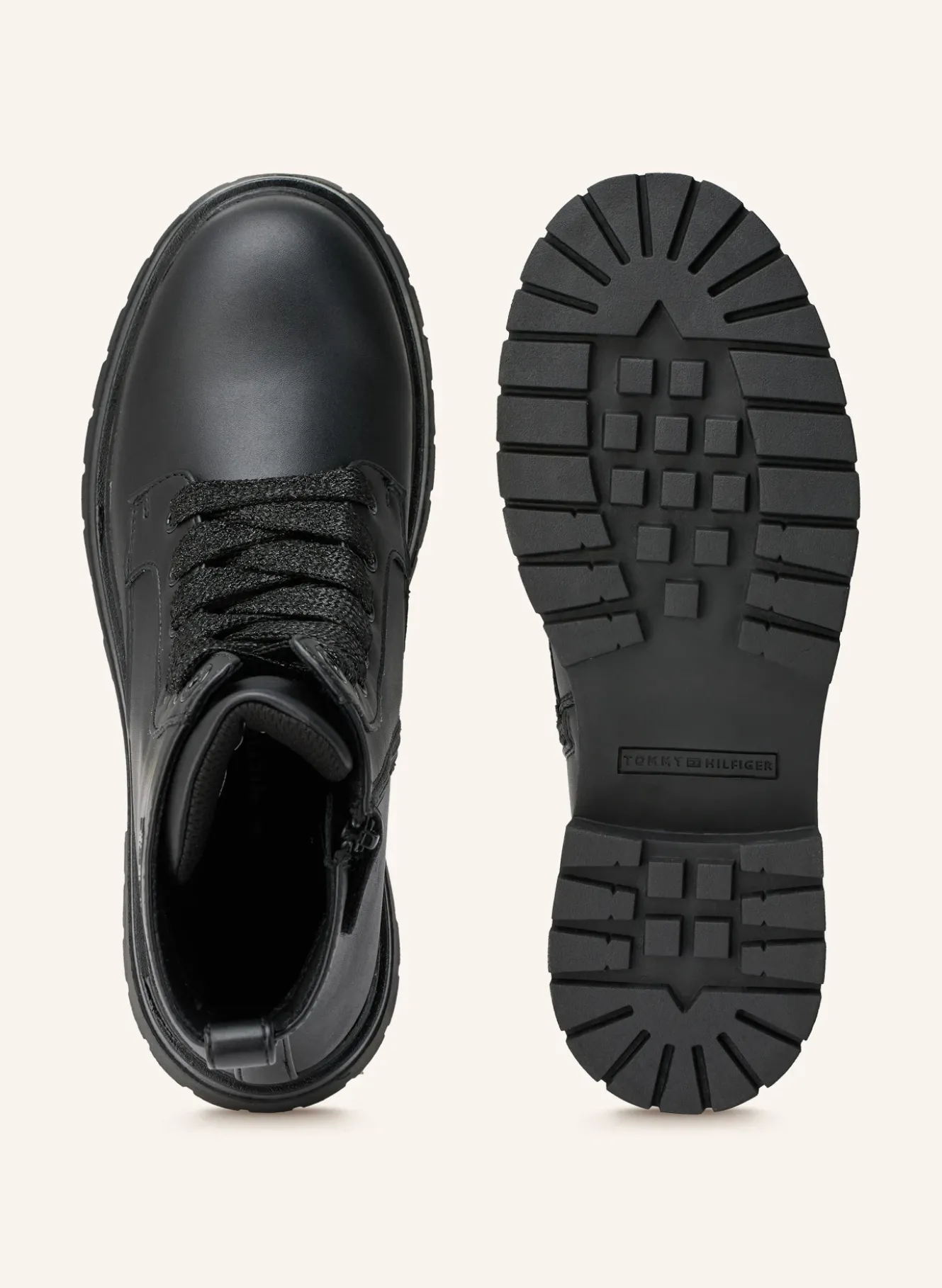 Schnürboots