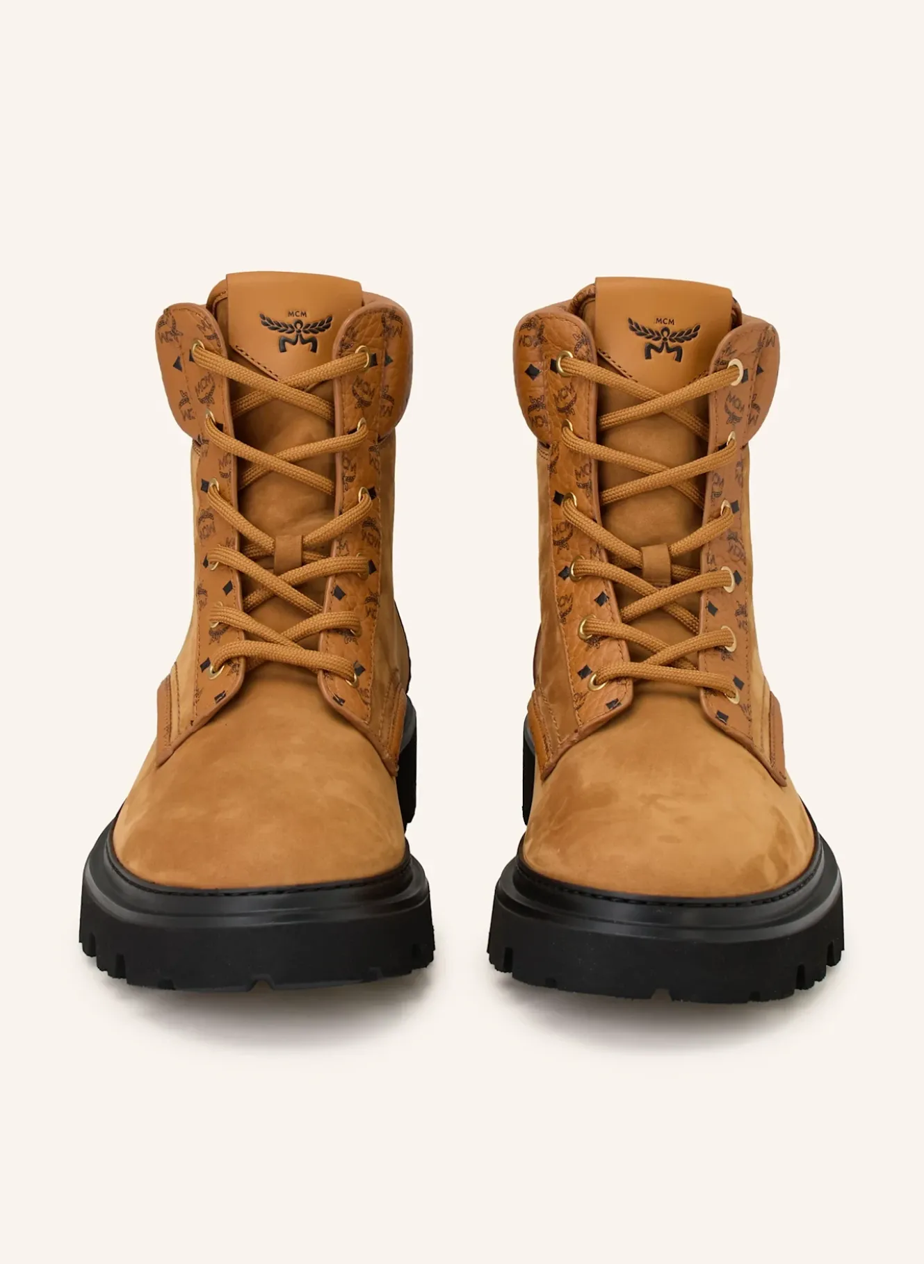 Schnürboots