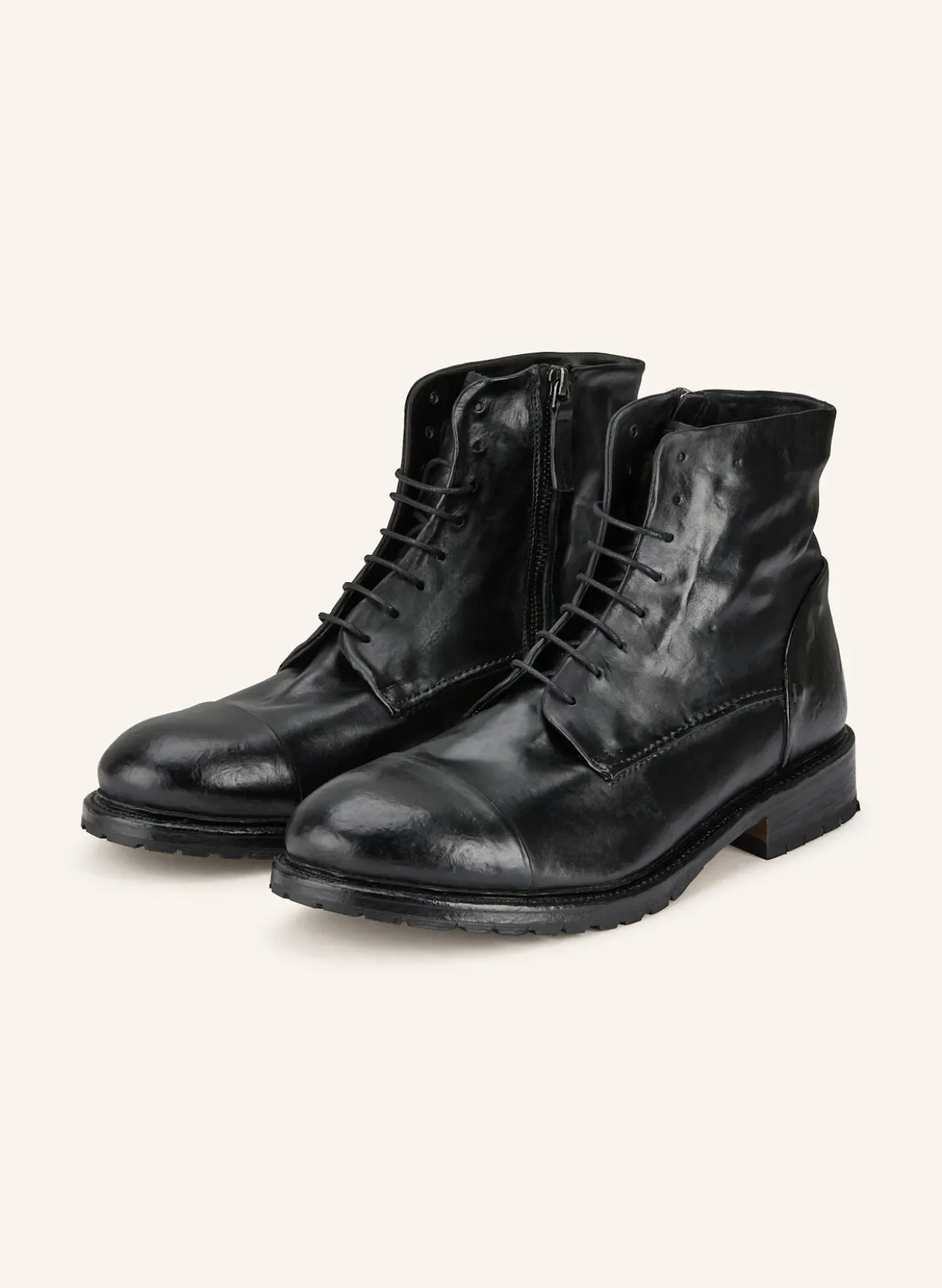 Schnürboots