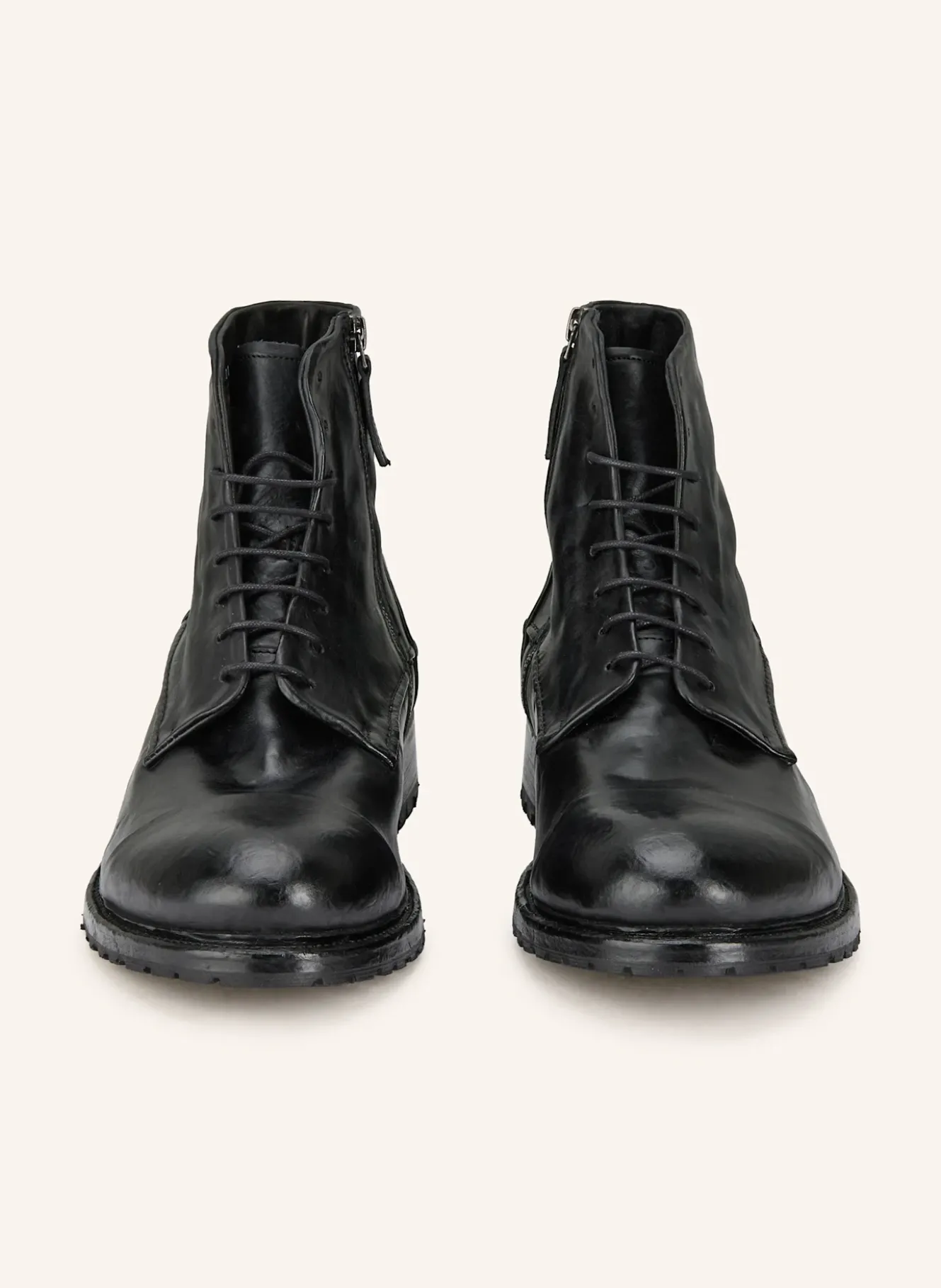 Schnürboots