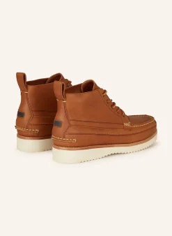 Schnürboots