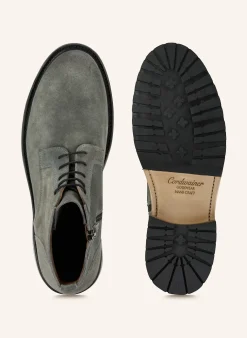 Schnürboots