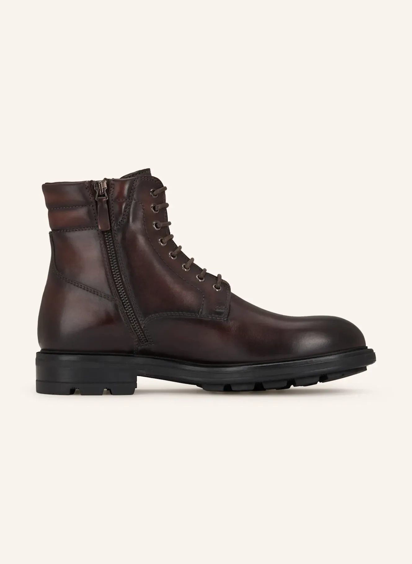 Schnürboots ARMY