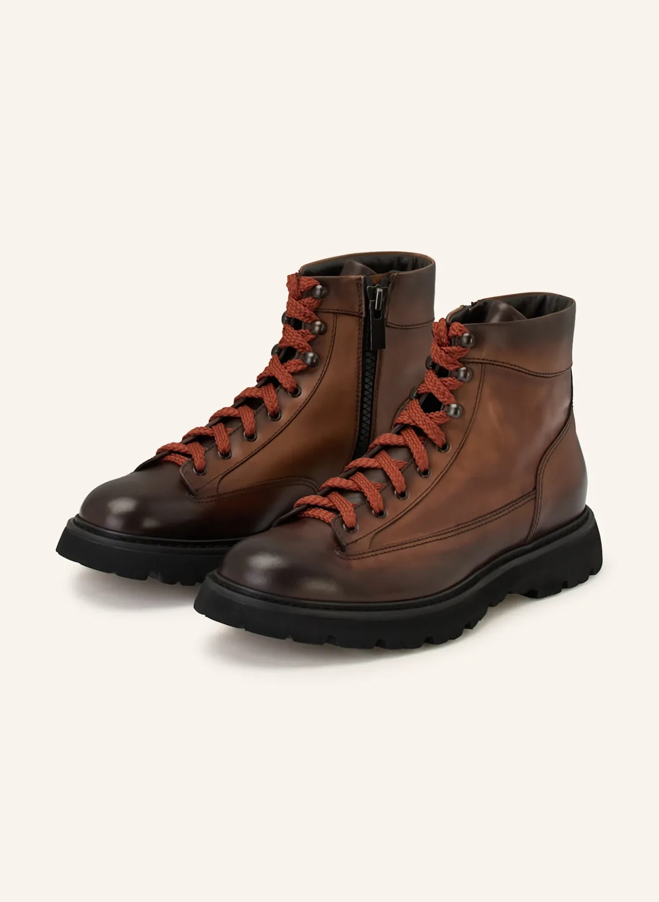 Schnürboots NEIL