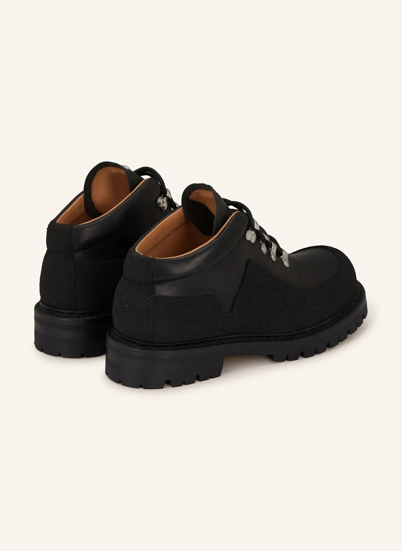 Schnürstiefel QUEST
