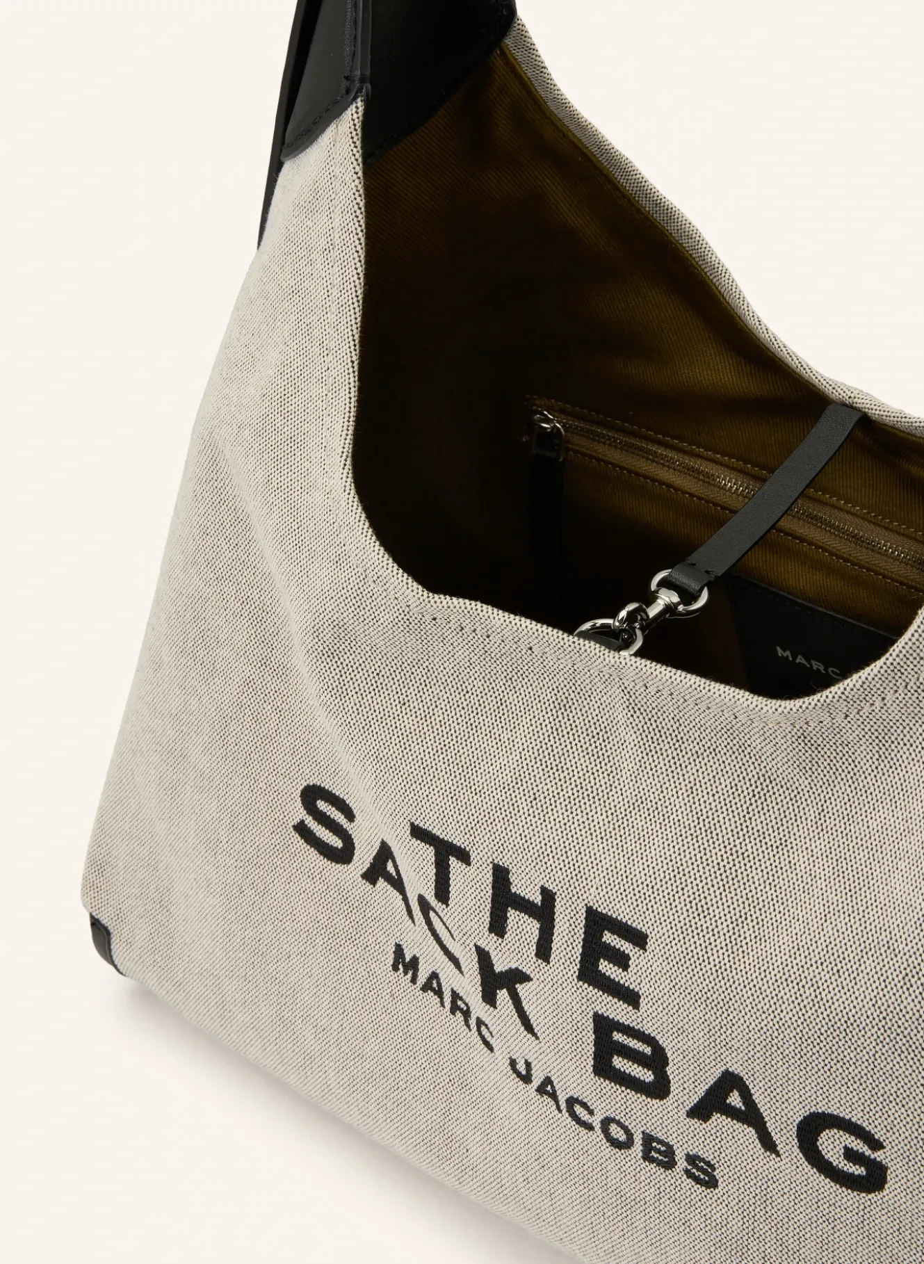 Schultertasche THE LEATHER-TRIM CANVAS BELTED SACK BAG