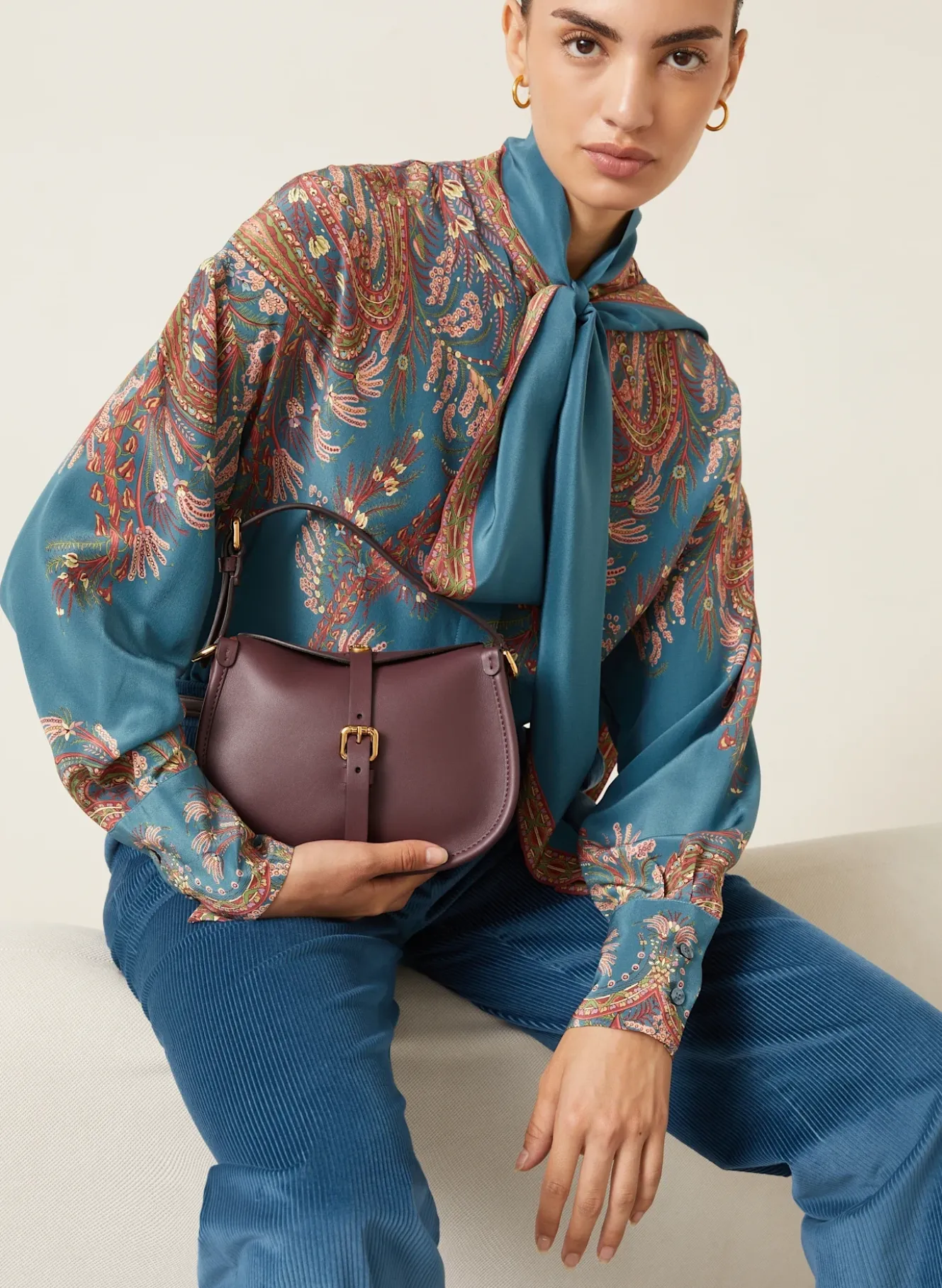Seidenbluse mit Schluppe