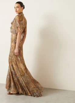 Seidenkleid mit Schluppe