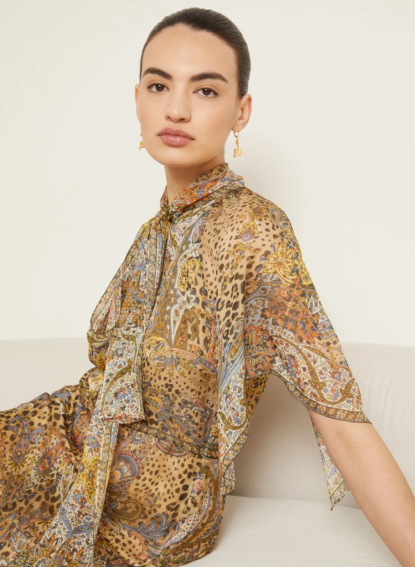 Seidenkleid mit Schluppe