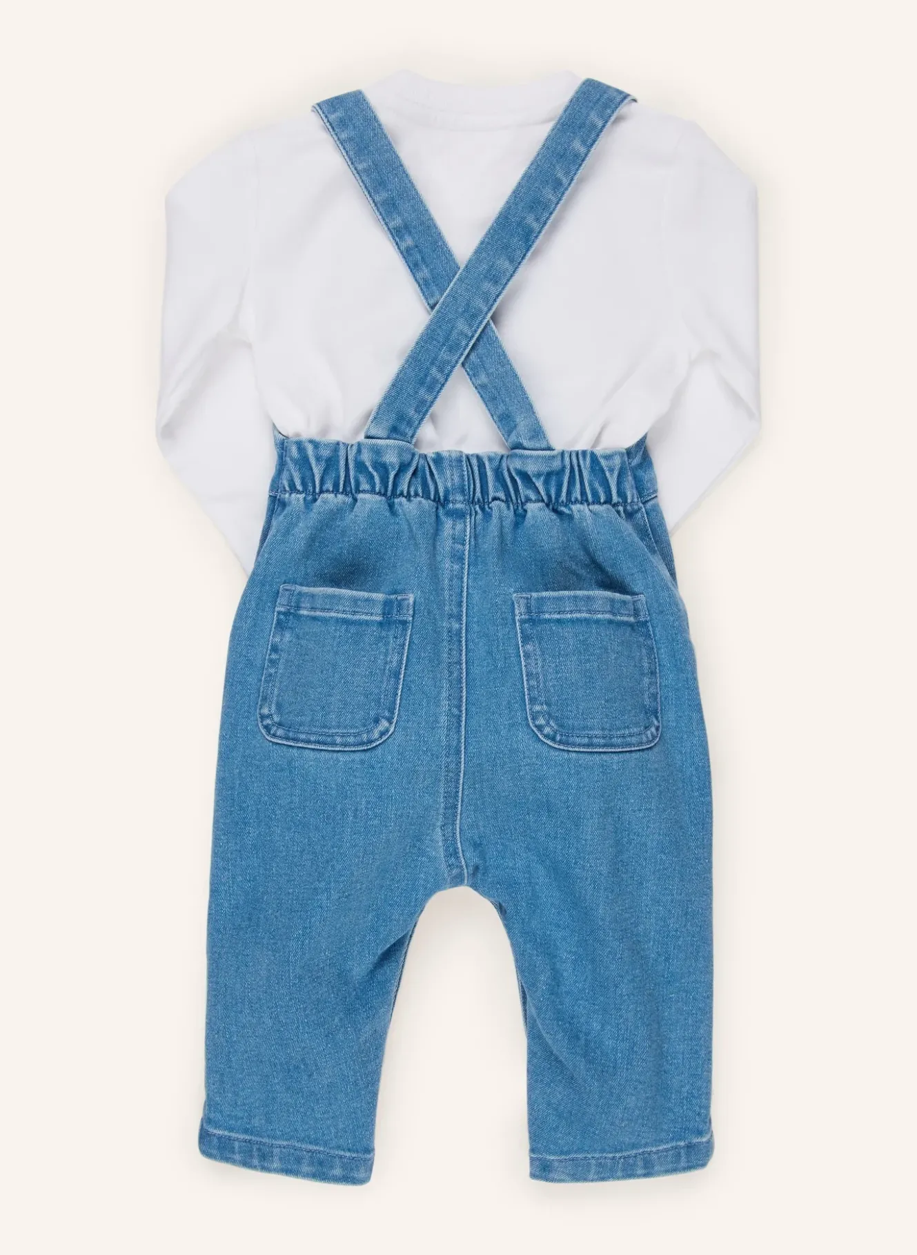 Set: Jeans-Latzhose und Longsleeve