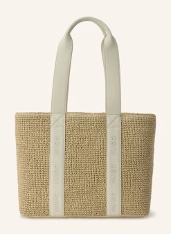 Shopper BECKY
